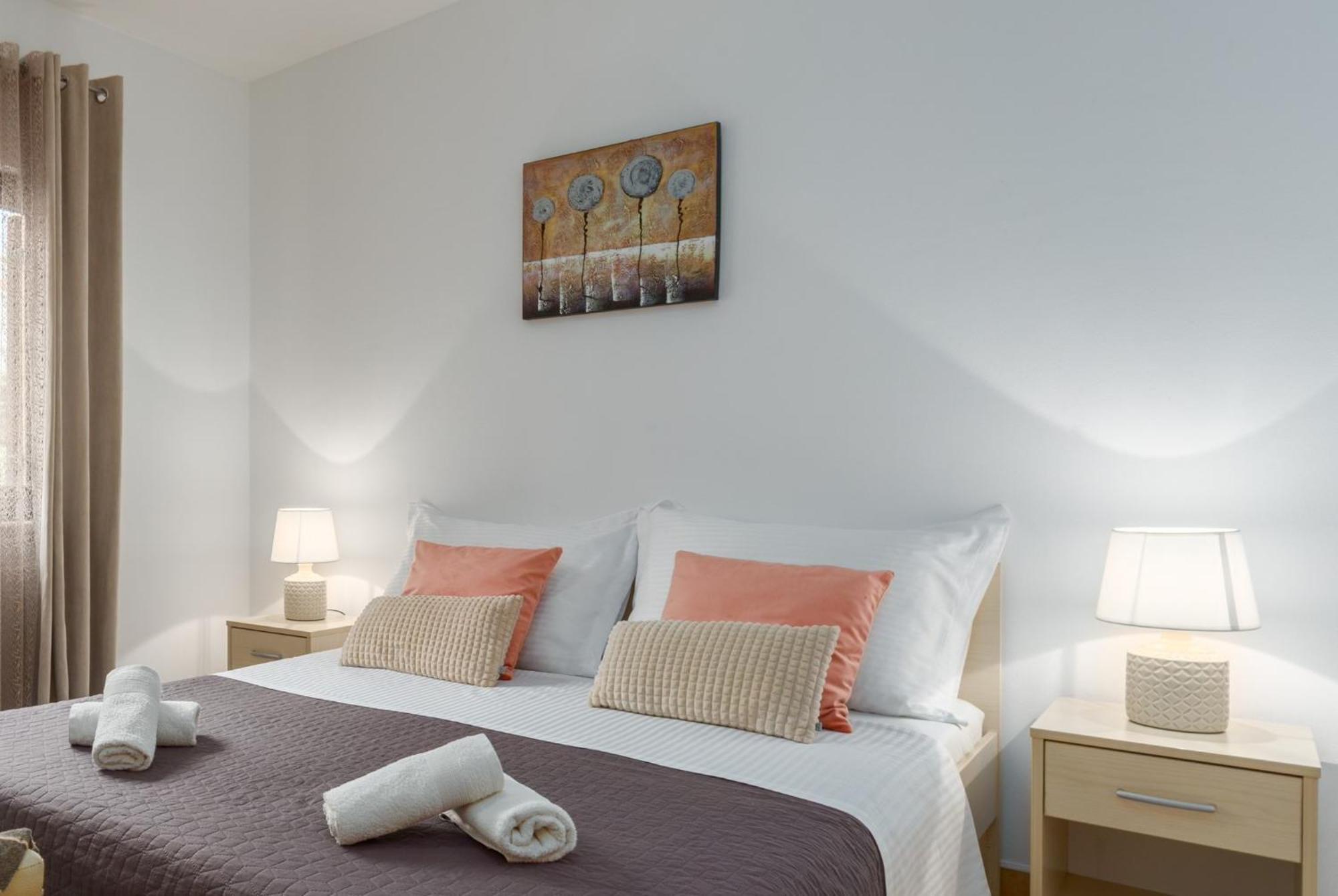 Studio Apartments Pinia-Marina Porec Exterior photo